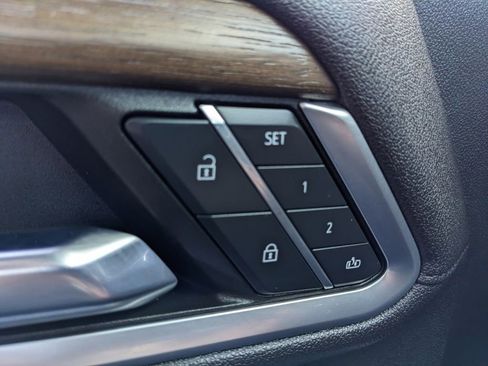 Used 2024 Chevrolet Silverado 2500 High Country w/ Technology Package image 61