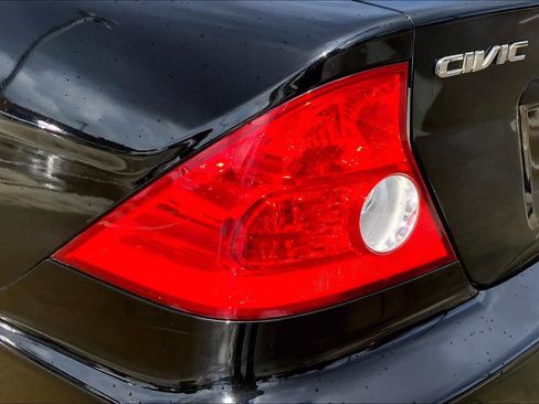 Used 2004 Honda Civic EX image 28