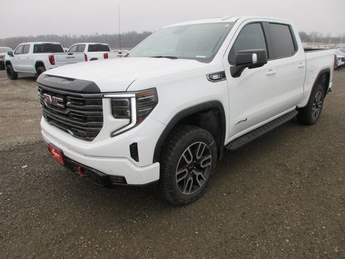 New 2026 GMC Sierra 1500 AT4 w/ AT4 Premium Package image 11