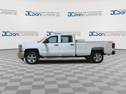 Used 2016 Chevrolet Silverado 2500 W/T AWD/4WD image 5