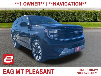 Used 2025 Ford Expedition Platinum w/ Driver's Package