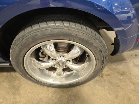 Used 2008 Ford Mustang Premium RWD image 11