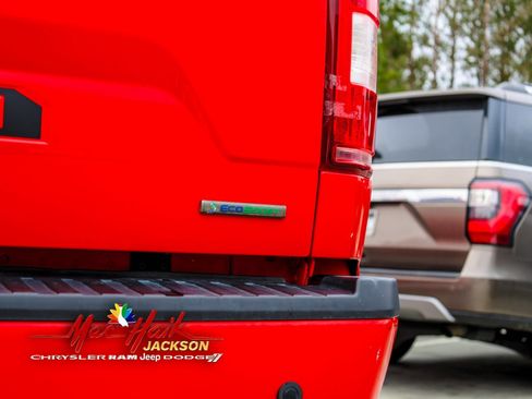 Used 2020 Ford F150 XLT w/ Equipment Group 302A Luxury image 9