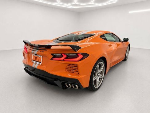 Used 2023 Chevrolet Corvette Stingray Preferred Cpe w/ Z51 Performance Package RWD image 3