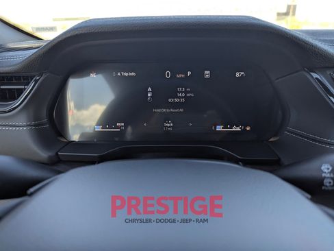 New 2026 Jeep Grand Cherokee L Limited AWD/4WD image 12