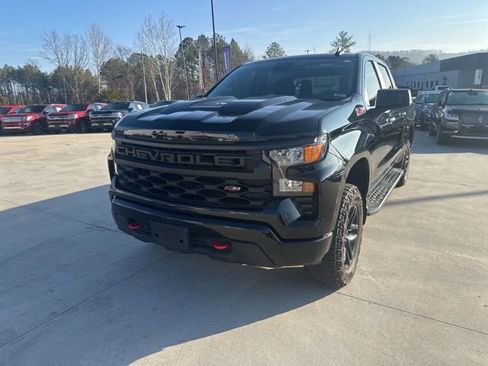 Used 2023 Chevrolet Silverado 1500 Custom Trail Boss image 9