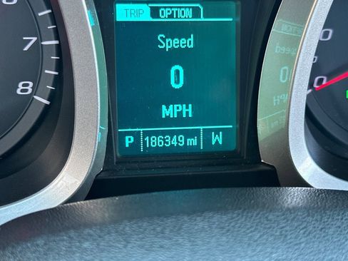 Used 2015 Chevrolet Equinox LT w/ Driver Convenience Package image 20