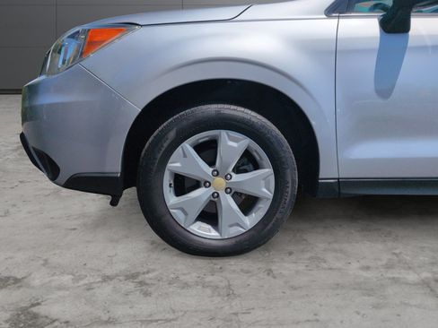 Used 2015 Subaru Forester 2.5i w/ Alloy Wheel Package AWD/4WD image 9