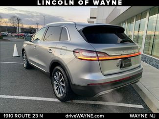Used 2022 Lincoln Nautilus AWD video 3