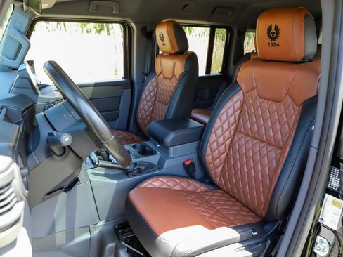 Used 2025 INEOS Grenadier AWD/4WD image 2