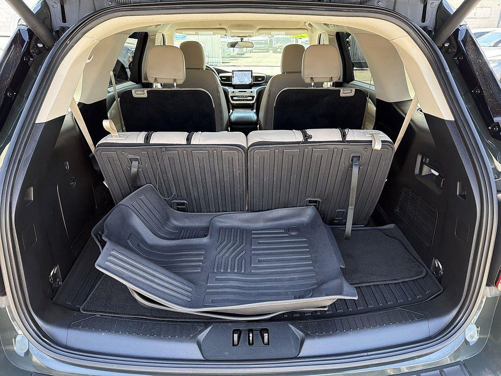 Used 2023 Ford Explorer XLT w/ Equipment Group 202A AWD/4WD image 25
