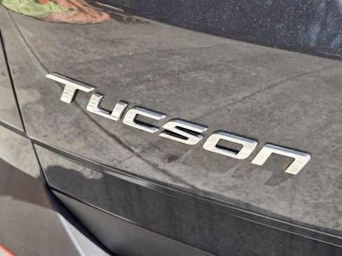 Used 2023 Hyundai Tucson Limited image 10
