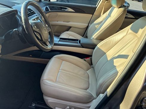 Used 2019 Lincoln MKZ Reserve w/ Reserve Plus Package FWD image 9