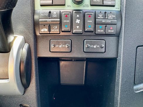 Used 2010 Honda Pilot EX-L image 14