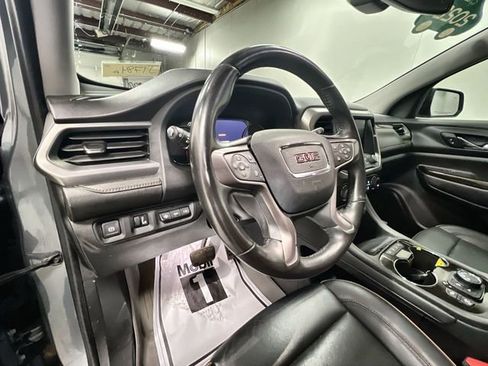 Certified 2022 GMC Acadia AT4 w/ Technology Package AWD/4WD image 10