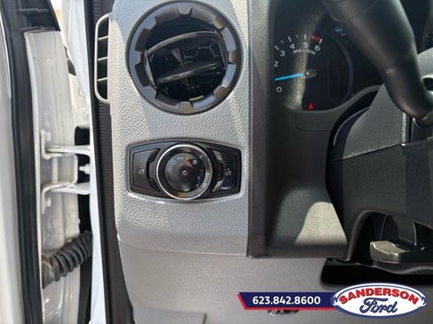 Used 2022 Ford E-350 and Econoline 350 Super Duty RWD image 11