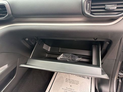 Used 2021 Ford Explorer XLT w/ Equipment Group 202A image 38