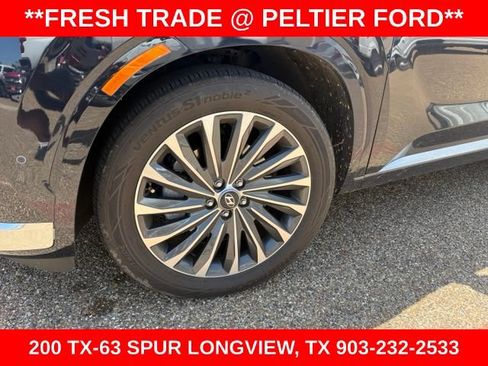 Used 2024 Hyundai Palisade Calligraphy FWD image 6