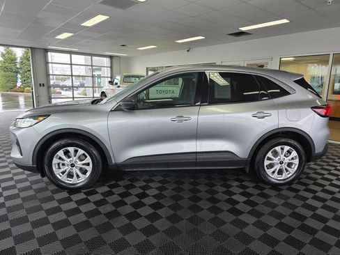 Used 2024 Ford Escape Active image 7