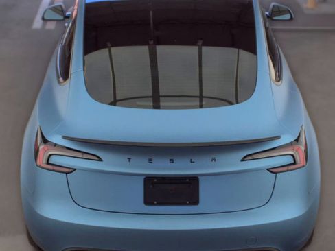 Used 2025 Tesla Model 3 Long Range RWD image 5