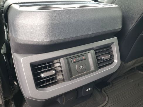 Used 2024 Ford F250 Lariat w/ Sport Appearance Package AWD/4WD image 15