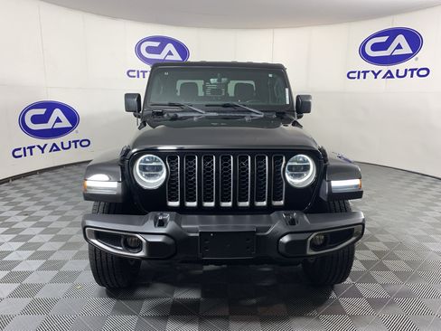 Used 2020 Jeep Gladiator Overland AWD/4WD image 7