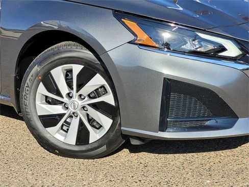 New 2025 Nissan Altima 2.5 S image 4