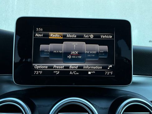 Used 2018 Mercedes-Benz C 300 Sedan image 27