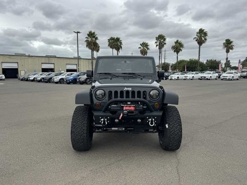 Used 2017 Jeep Wrangler Unlimited Sport w/ Quick Order Package 24S AWD/4WD image 4