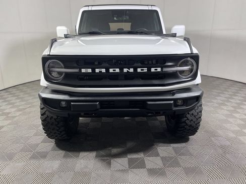 Used 2022 Ford Bronco Outer Banks AWD/4WD image 3