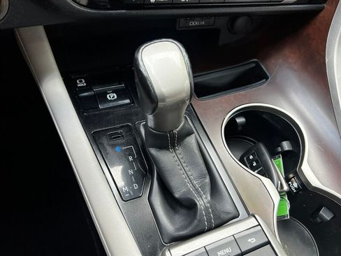 Used 2020 Lexus RX 350 AWD w/ Premium Package image 38