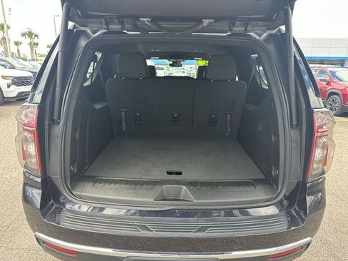 Used 2024 Chevrolet Suburban LT AWD/4WD image 34