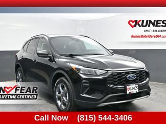 Used 2025 Ford Escape ST-Line AWD/4WD video 1