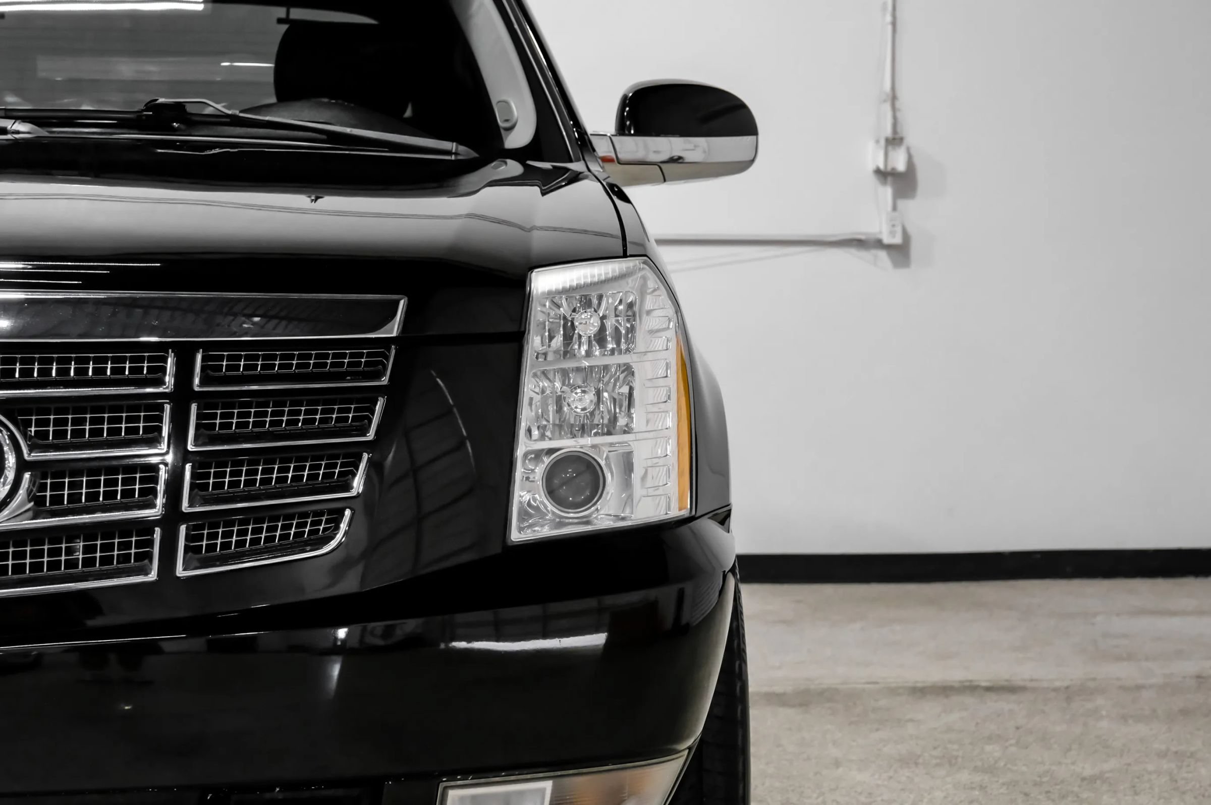 Used 2012 Cadillac Escalade EXT Premium AWD/4WD image 52