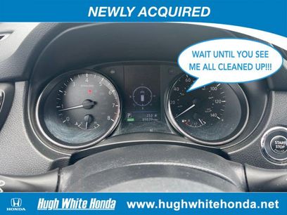 Used 2018 Nissan Rogue SL w/ Premium Package