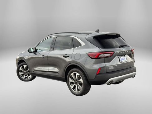 Used 2025 Ford Escape Platinum AWD/4WD image 2