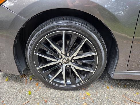 Used 2021 Toyota Camry SE FWD image 15