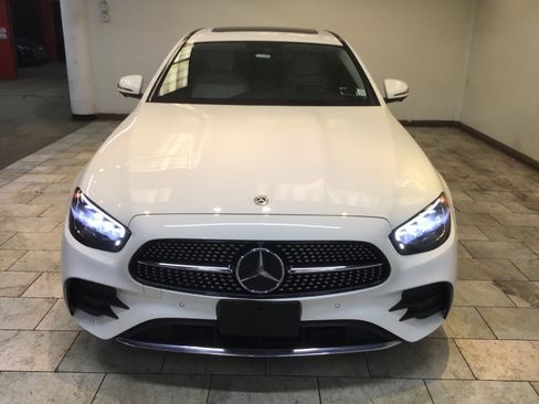 Used 2021 Mercedes-Benz E 350 4MATIC Sedan w/ Premium Package image 6