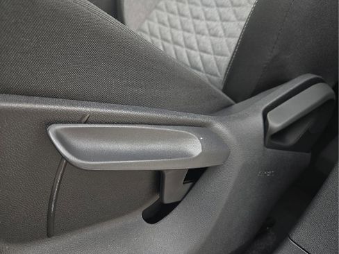 New 2026 Volkswagen Tiguan S image 17