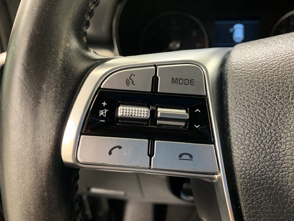 Used 2020 Kia Telluride LX AWD/4WD image 24
