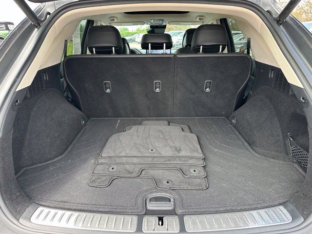 Used 2025 Genesis GV70 2.5T w/ Advanced Package AWD/4WD image 8
