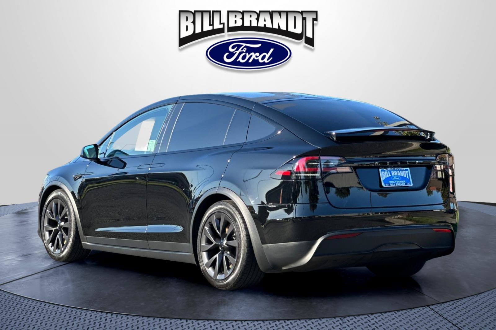 Used 2023 Tesla Model X AWD/4WD image 5