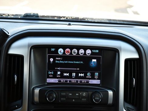 Used 2018 GMC Sierra 1500 SLT image 24