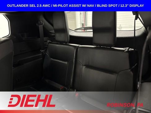 Used 2025 Mitsubishi Outlander SEL AWD/4WD image 19