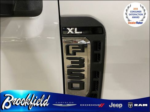 Used 2023 Ford F350 XL w/ XL Chrome Package image 9