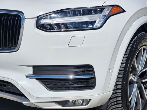 Used 2016 Volvo XC90 T6 Momentum w/ Momentum Plus Package image 9