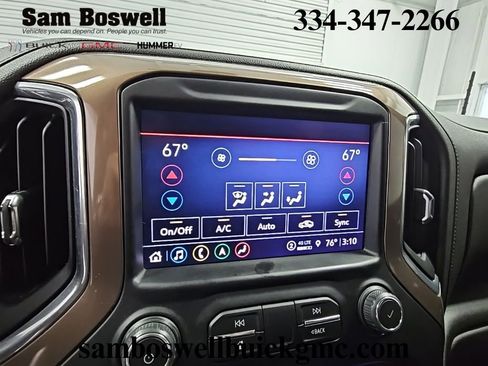 Used 2022 Chevrolet Silverado 2500 High Country image 17