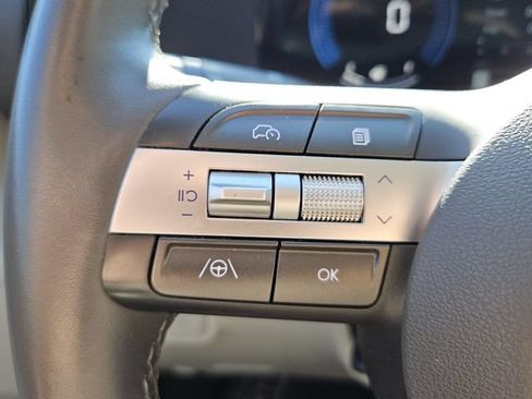 Used 2024 Hyundai Kona SEL AWD/4WD image 21