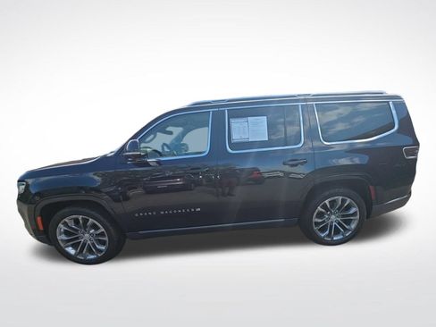 Used 2022 Jeep Grand Wagoneer Series II w/ Convenience Group III AWD/4WD image 4