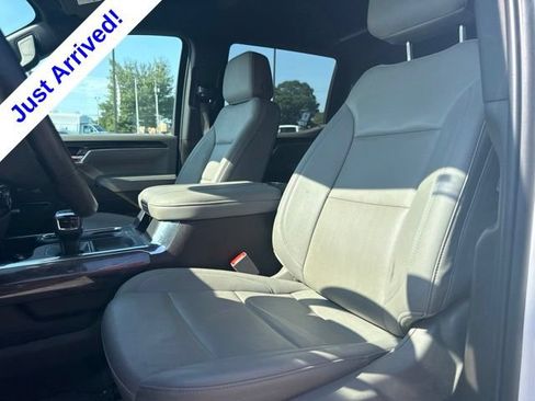 Used 2024 Chevrolet Silverado 1500 LTZ AWD/4WD image 9